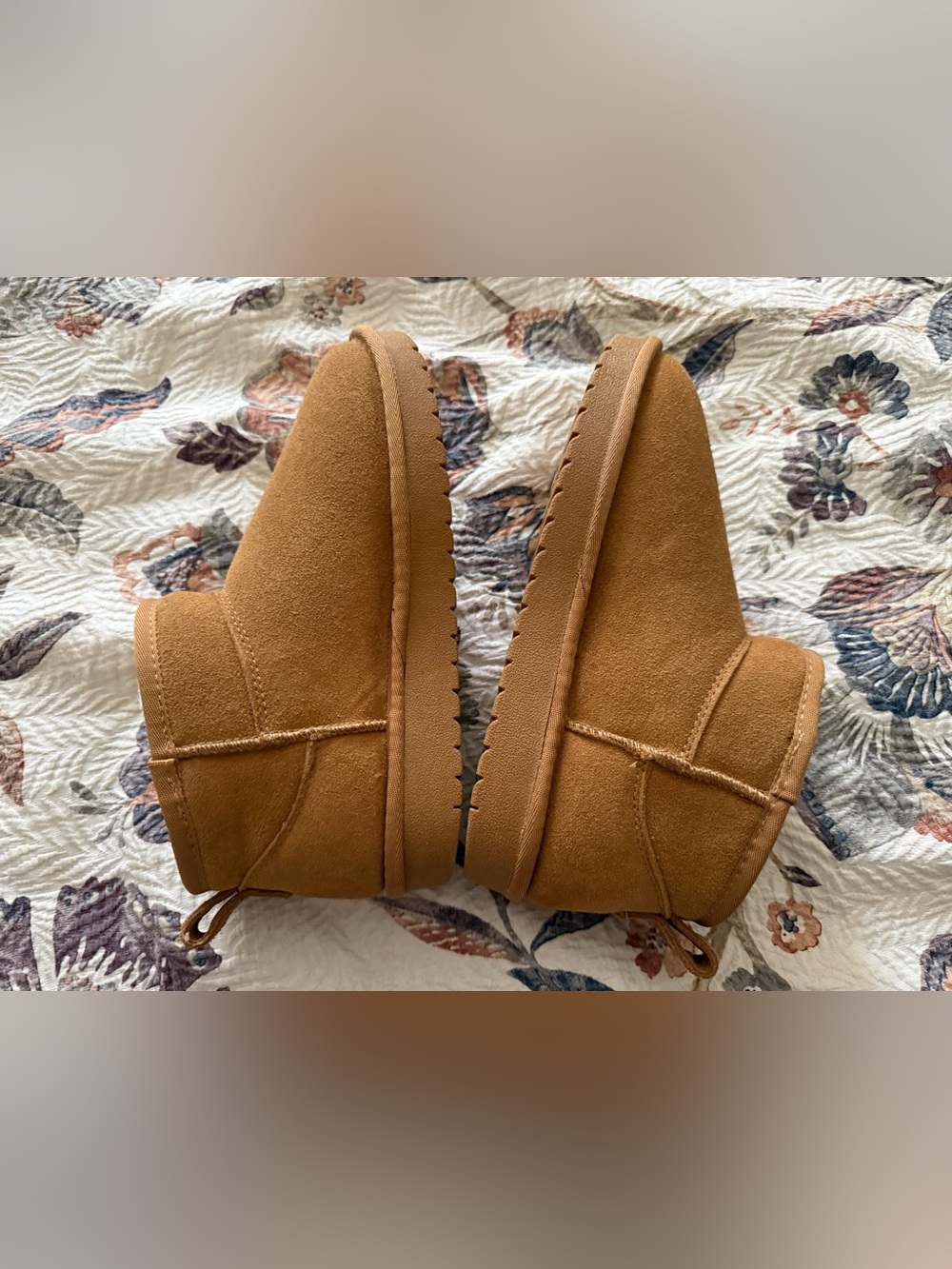 Women’s fuzzy booties - Picture 6 of 7
